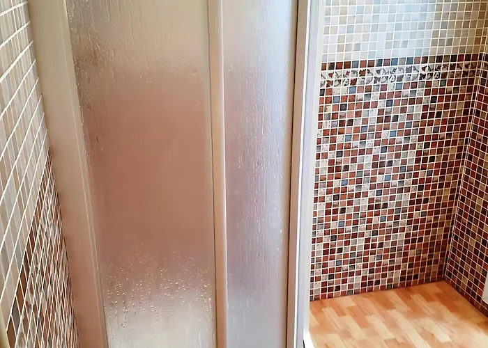 Nazareno Solo Familias Y Parejas Apartman