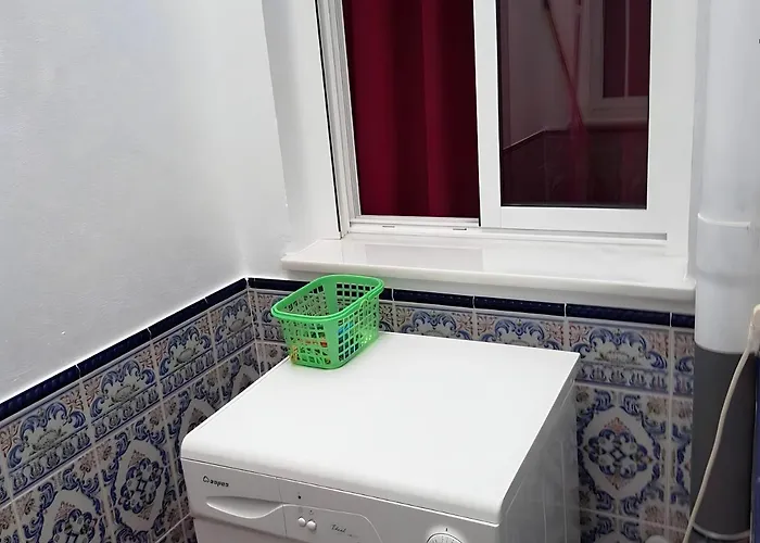 Nazareno Solo Familias Y Parejas Apartman