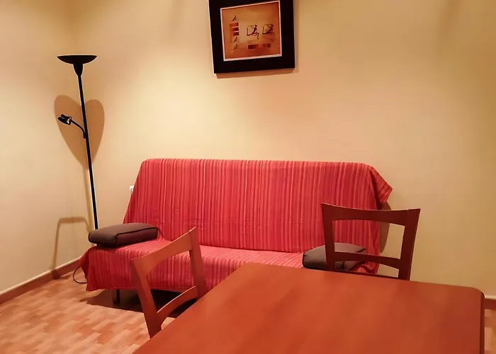 Nazareno Solo Familias Y Parejas Διαμέρισμα *